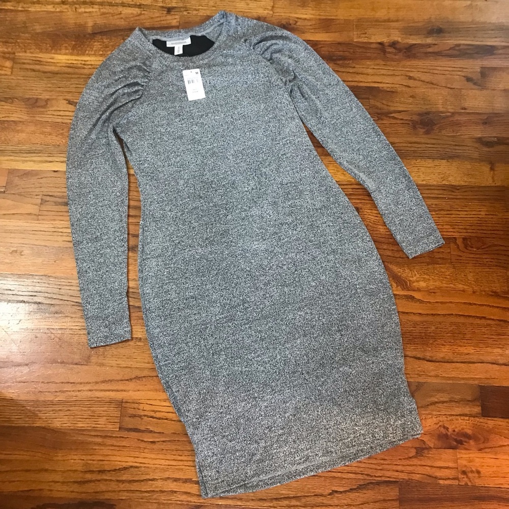 Motherhood LS Maternity Dress NWT
Medium Maternity
Comfy Stretch Material
Rayon - Picture 2 of 16
